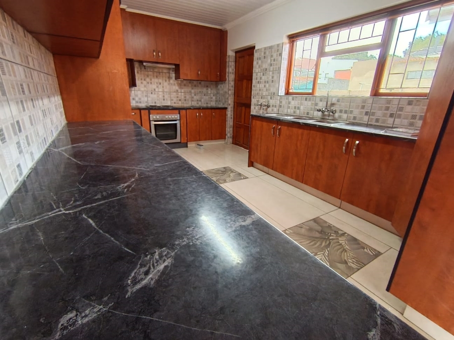 3 Bedroom Property for Sale in Heiderand Western Cape